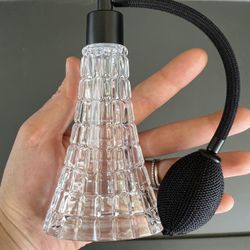 Perfume bottle