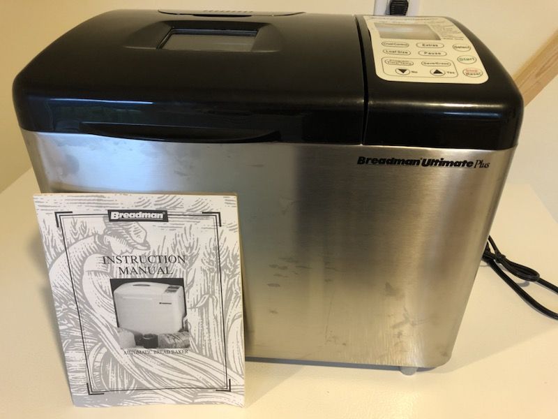 Breadman Ultimate plus bread machine - Barely used, like new
