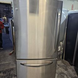 Refrigerator GE 30