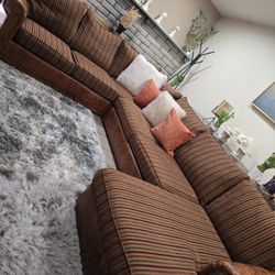 Couch sectional