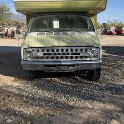 MAKE OFFER 1973 DODGE Motorhome (NEEDS WORK)