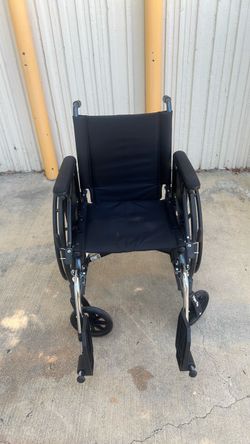 Viper wheelchair, 18” x15”