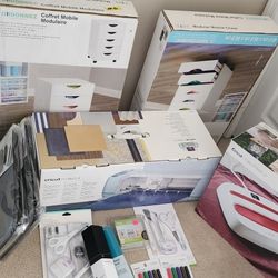 Cricut  Machine, Cricut Press,  Vinyls, Cricut  Tool Kit, Cricut Cards. Invisible Ink Pens Sets, Etc For Sales 