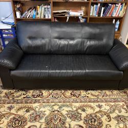 Free Couch 