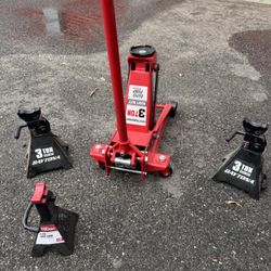 3 Ton Floor Jack and stands with extra 2ton Stand
