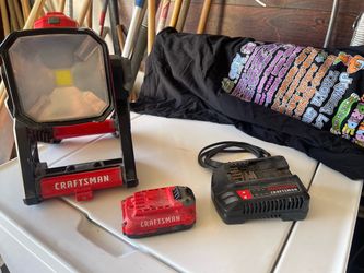 Craftsman light /Batter/ Charger