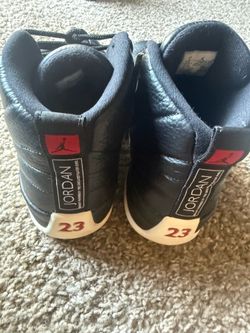 Jordan 12 playoff size 9