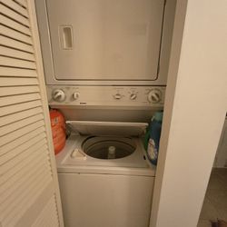 Kenmore Stackable Washer And Dryer Works Perfect . 