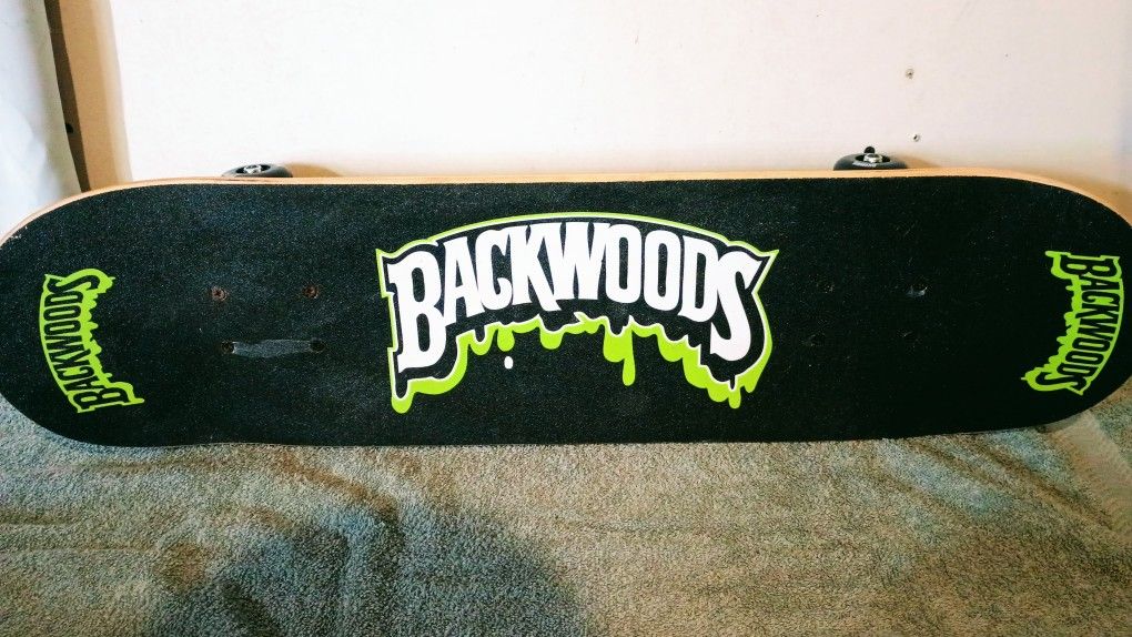 Backwoods honey Drip Skateboard