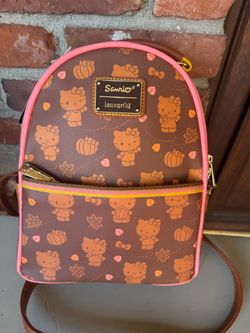 Loungefly x Sanrio Hello Kitty Pumpkin Spice - Mini mochila convertible