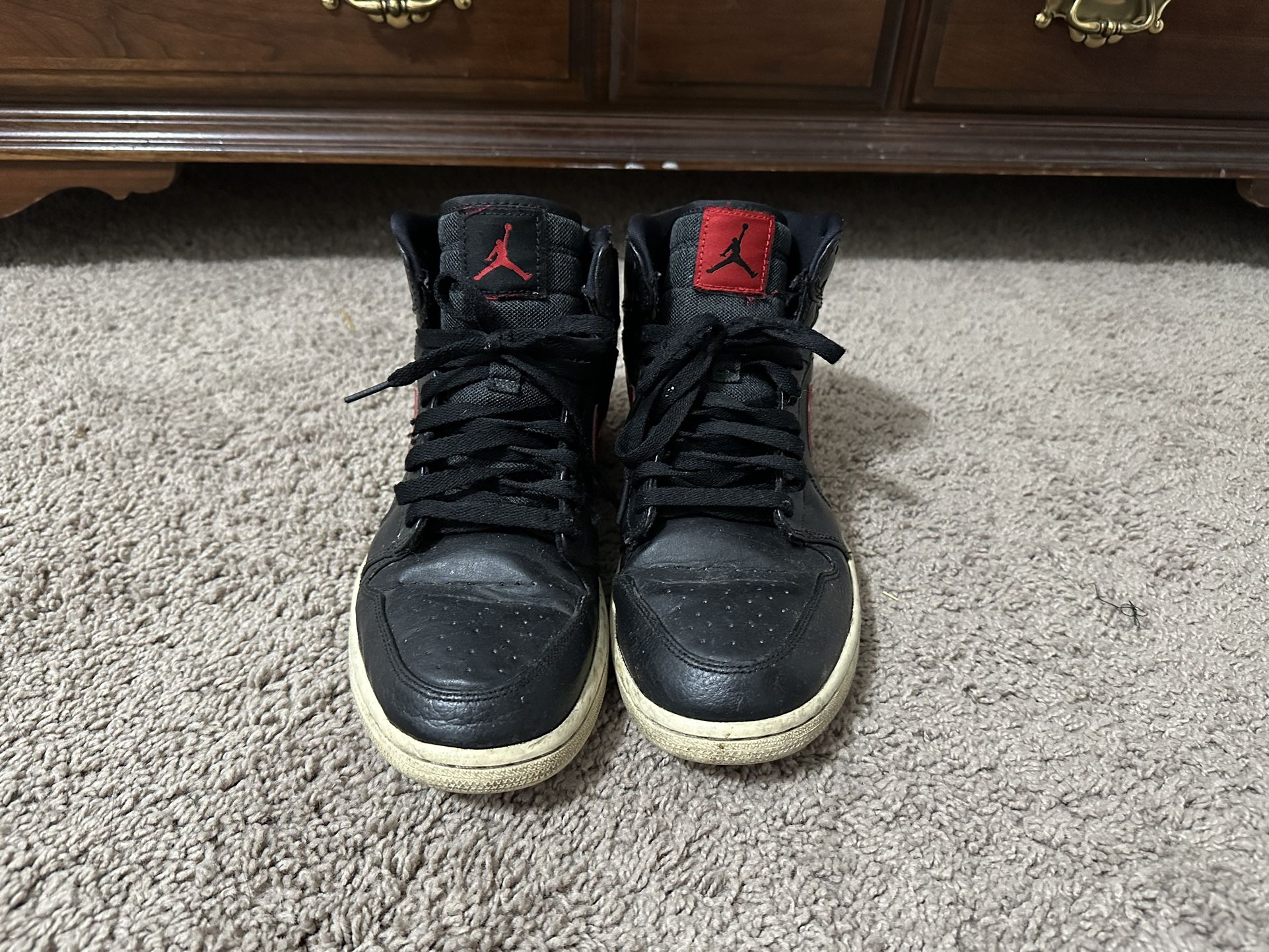 Air Jordan 1 Retro “Rare Air Bred” Size 10 Men’s
