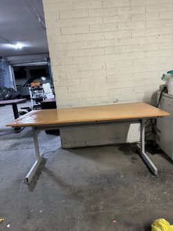 Business heavy duty table $60 firm “43ave and Glendale “