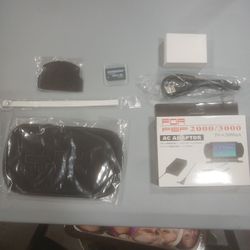 Psp 2000/3000 Ac Adapter And Accessories
