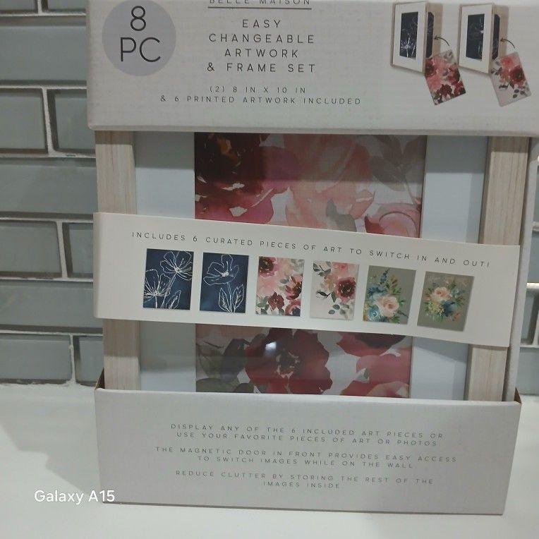Changeable Artwork And Frame Set 8 Pcs