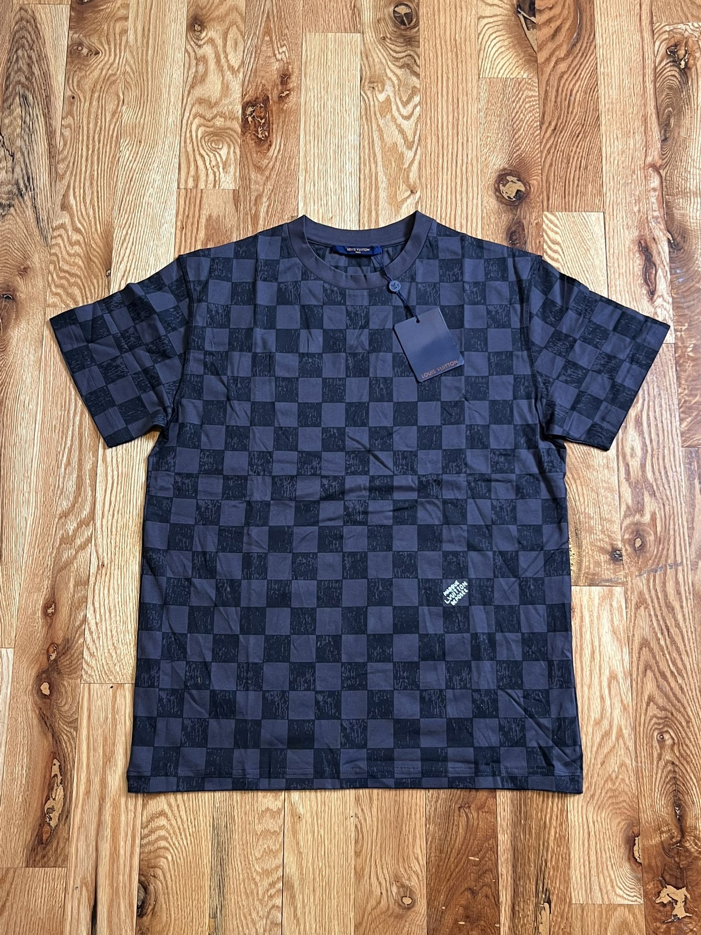LV Shirt Size Large Damier Brand New Jordan