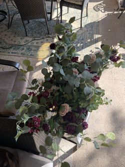 Rose Flowers Arrangements 