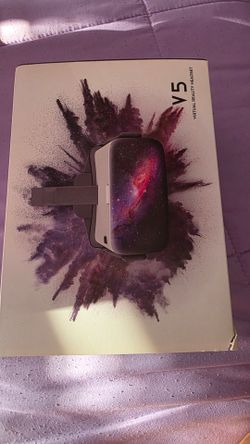 V5 Virtual Reality Headset