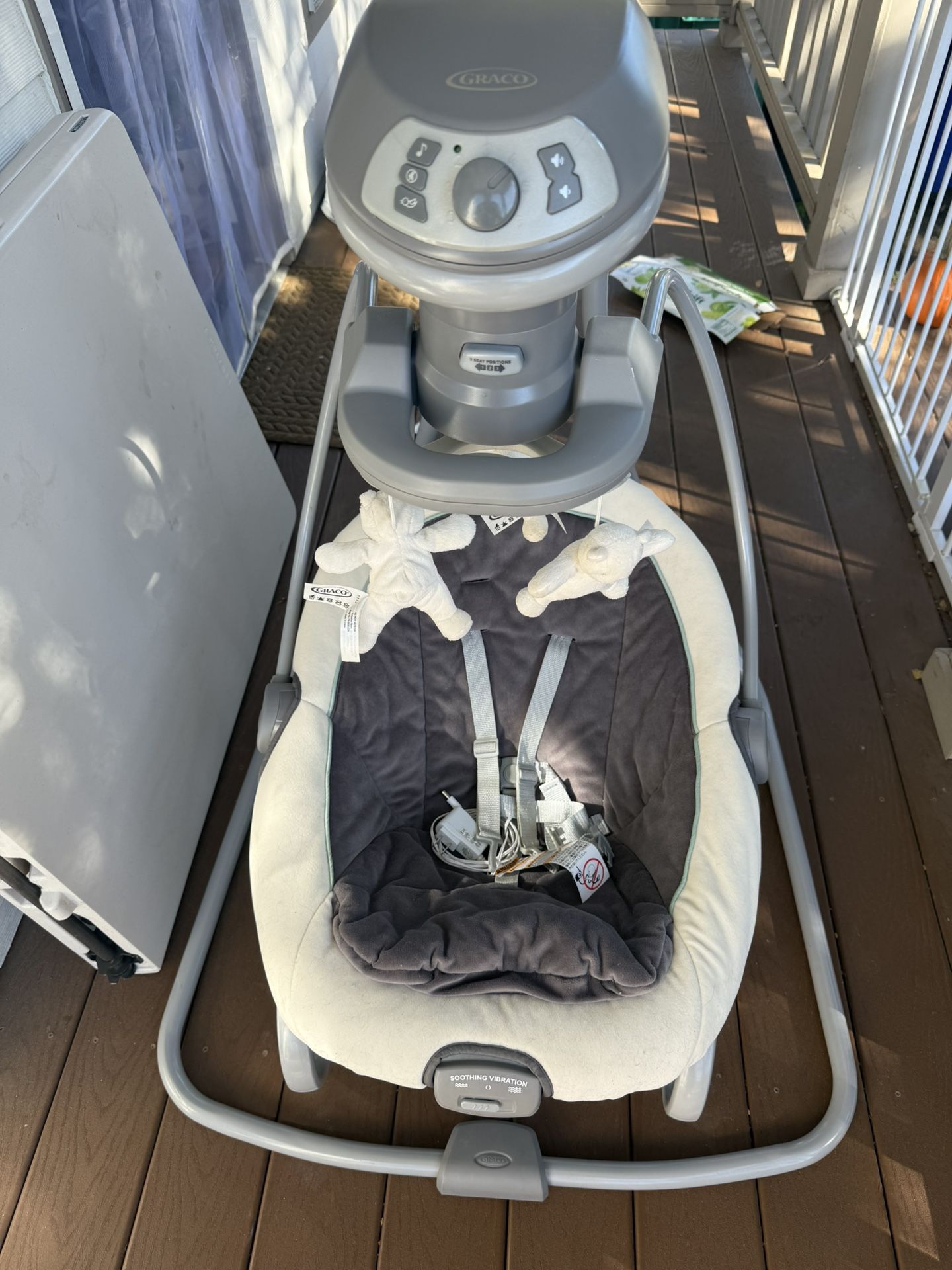 Graco Simple Sway Swing