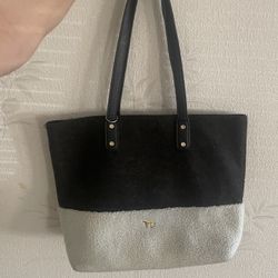 Beautiful Emma Fox Purse 