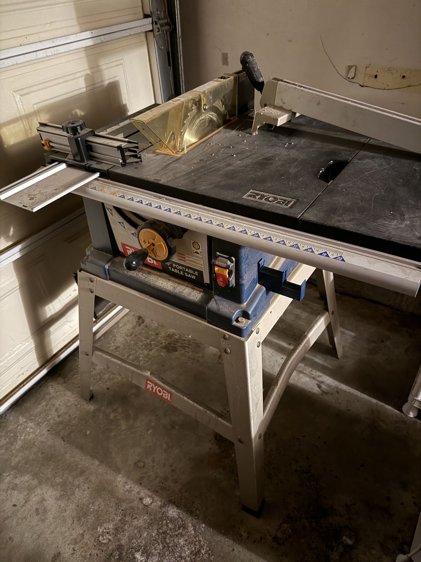 Table saw