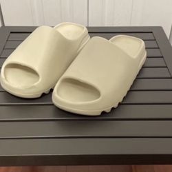 Men’s Shoes Size 11 Barely used