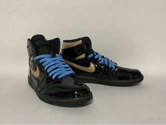 SZ 11 Nike Jordan 1 Retro High Black Metallic Gold (2020)