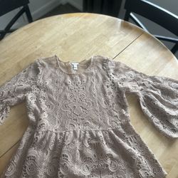 Exit large /Sweater Peekaboo