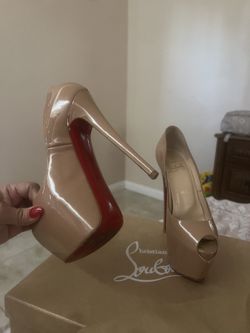 Christian Louboutin 36