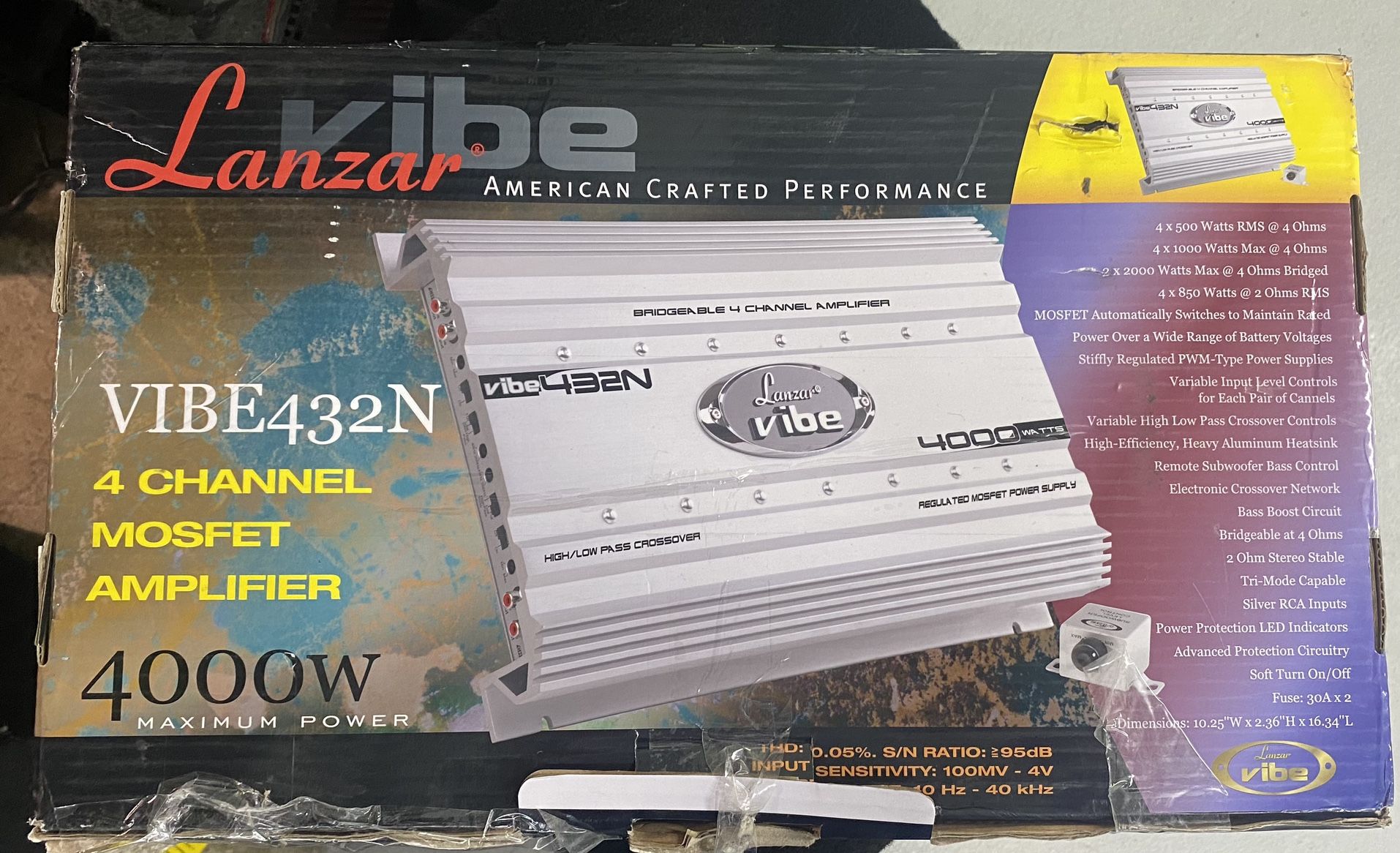 New in open box lanzar 4000 watt 4channel car amp with bass knob and manual