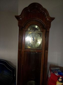 Grandfather Clock 