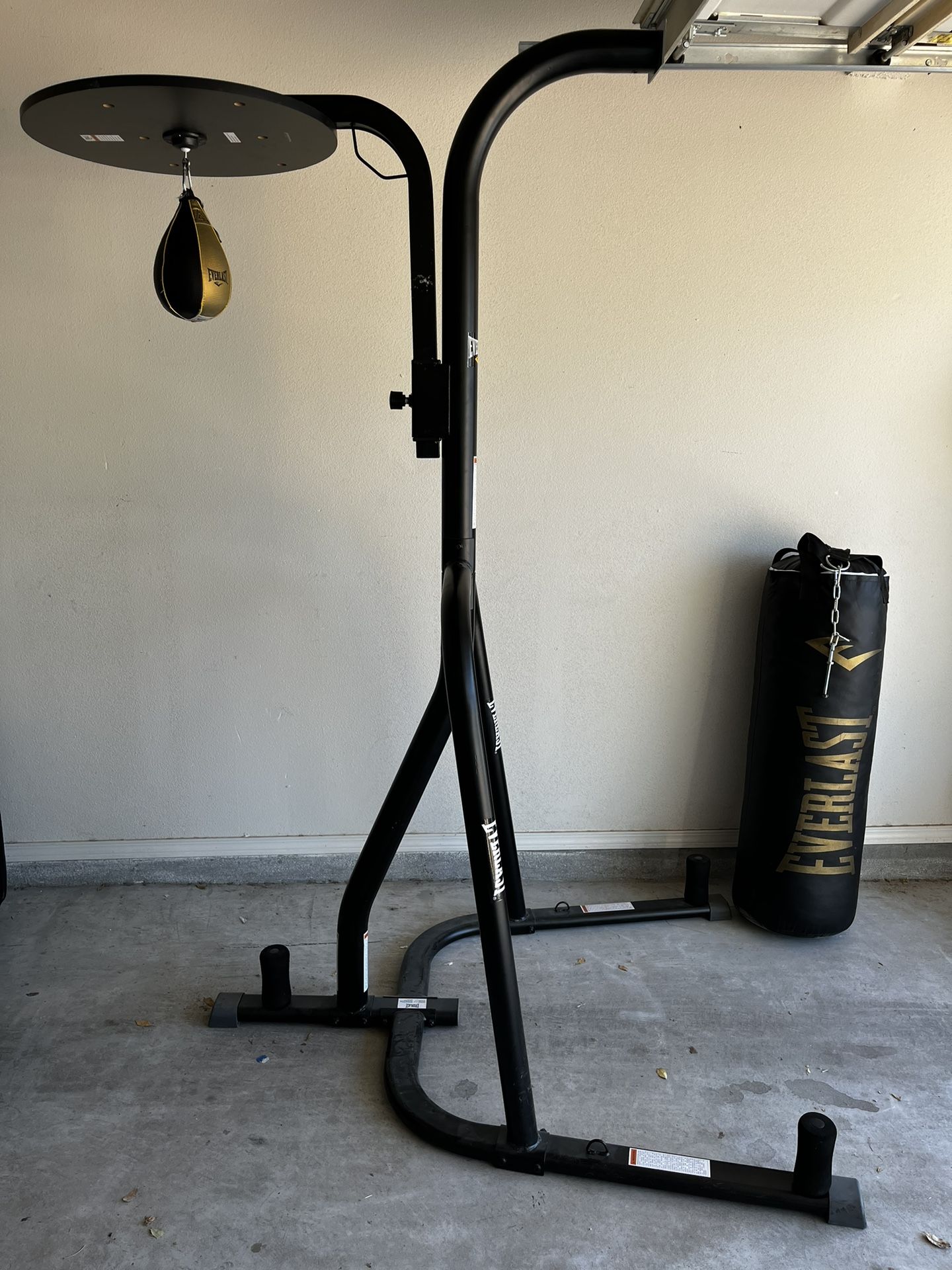 EVERLAST Punching Bag With Speed Bag (negotiable)
