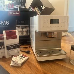 Miele CM6360 Coffee Machine