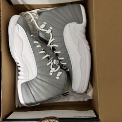 Jordan 12 