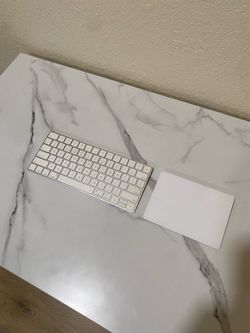 Apple Magic Keyboard & Magic Trackpad