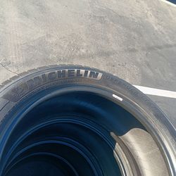 4 llantas 255 50 R20 Michelin Defender