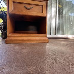 American of Martinsville Solid Wood Nightstand / End Table – Made in USA