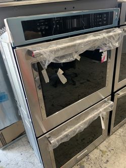 Kitchen aid double oven in stainless steel electric