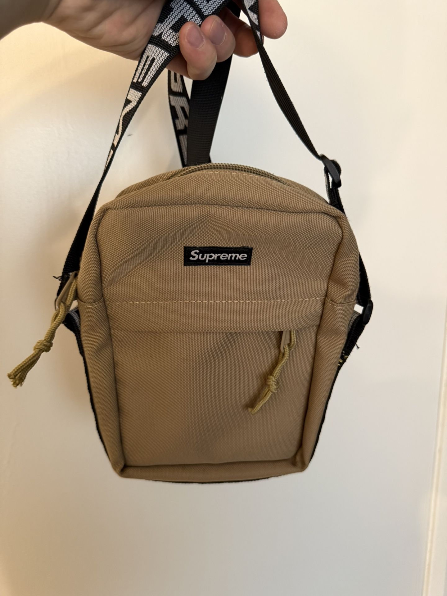 Supreme Shoulder Bag SS18 - Tan