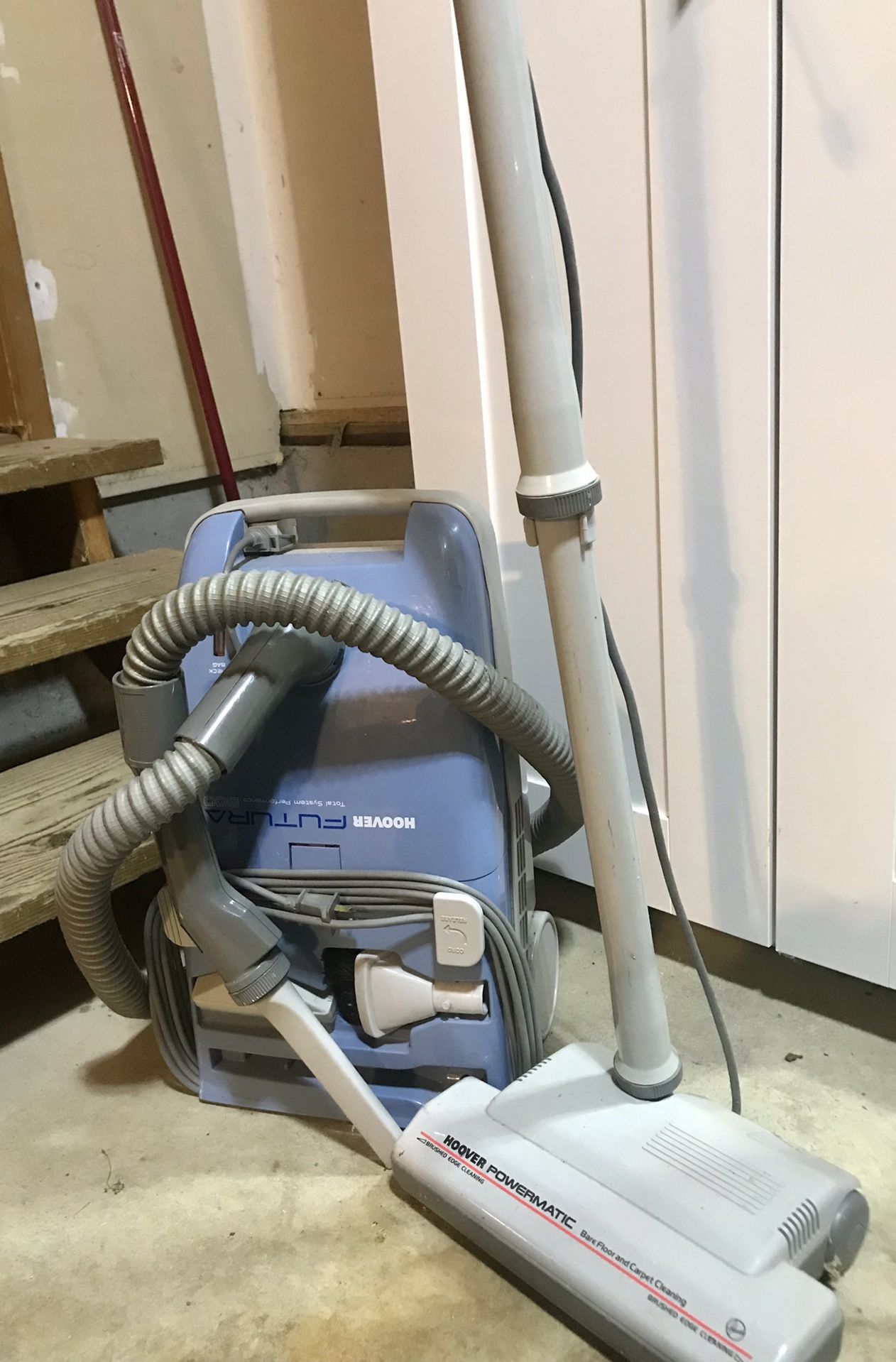 Hoover Canister Vacuum 