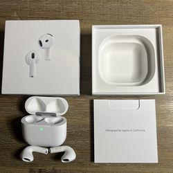 AirPods 4