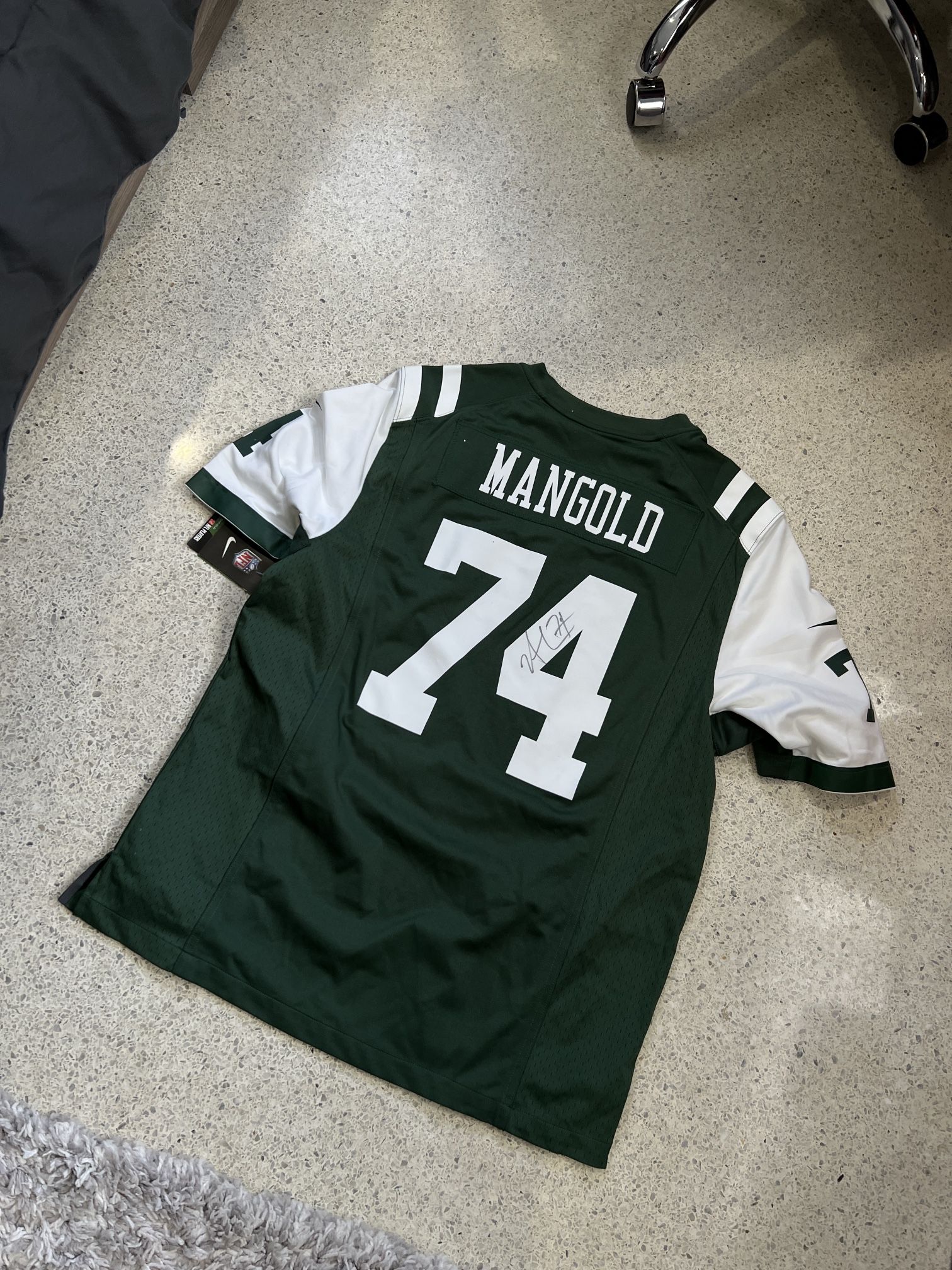 NFL New York Jets Mangold Signed Jersey 
