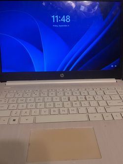HP White Laptop – Great Condition – Windows 11