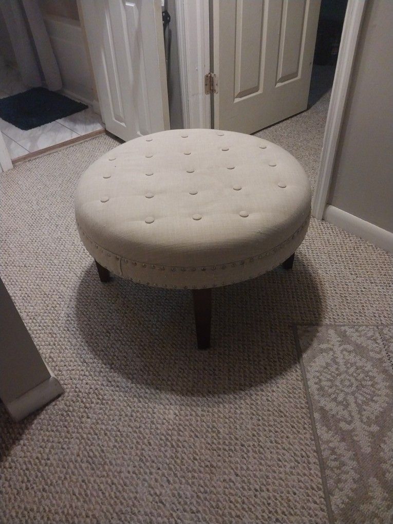 Tan Round Seat