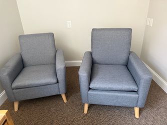 Set of two chairs