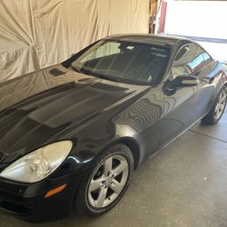 2006 Mercedes 280 SLK 111600. Miles