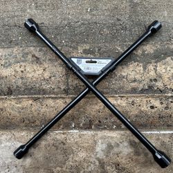 Lug Wrench (Surebilt Brand)