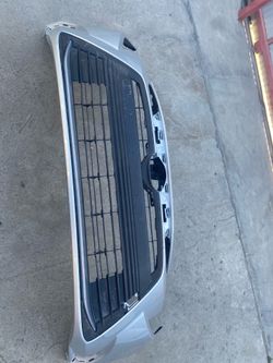 2020-2024 Toyota Corolla le front bumper