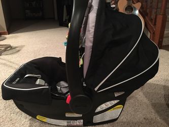 Graco carrier and base