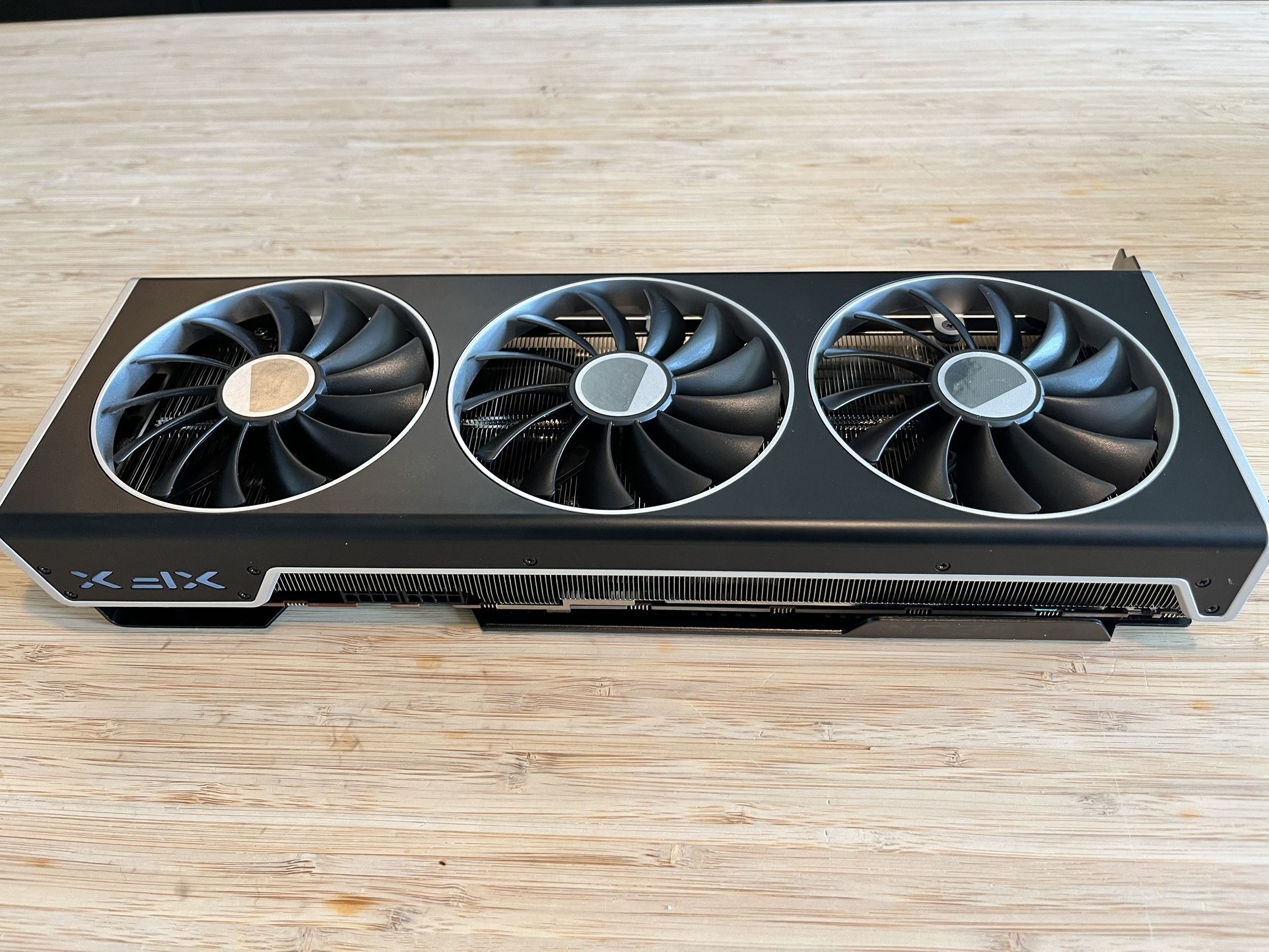 XFX Speedster MERC 310 AMD Radeon RX 7900XT 20GB