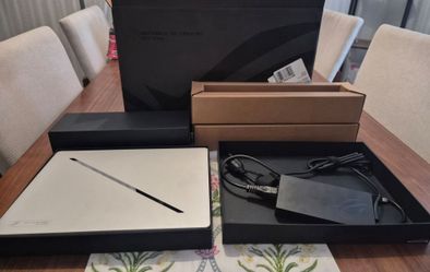ASUS- ROG Zephyrus G14